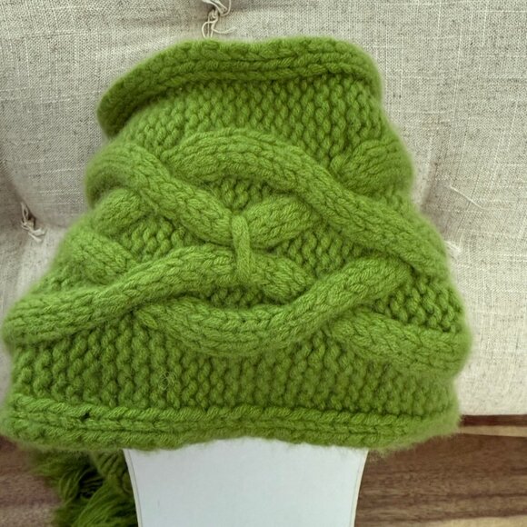 Banana Republic thick Aran cable knit pull-through Cashmere scarf green NWT - Picture 11 of 13